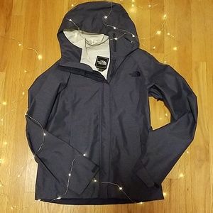 The North Face Rain Jacket XS